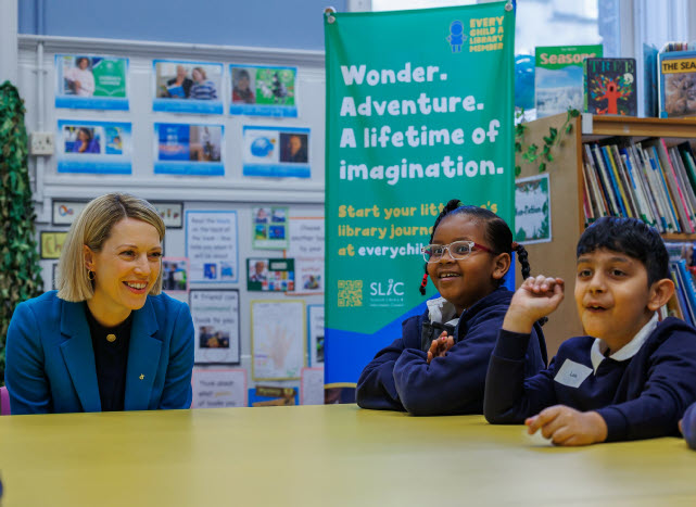 Scotland's education secretary, Jenny Gilruth, with school library users Scotland's education secretary, Jenny Gilruth, with school library users