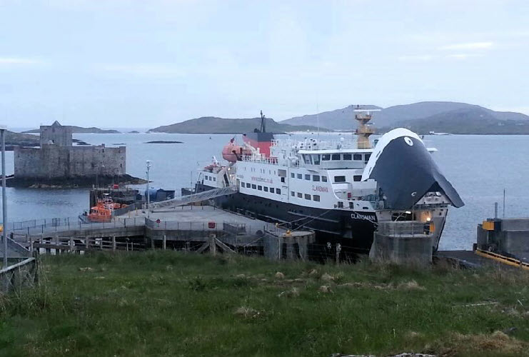 MV Clansman berthed at Castlebay MV Clansman berthed at Castlebay